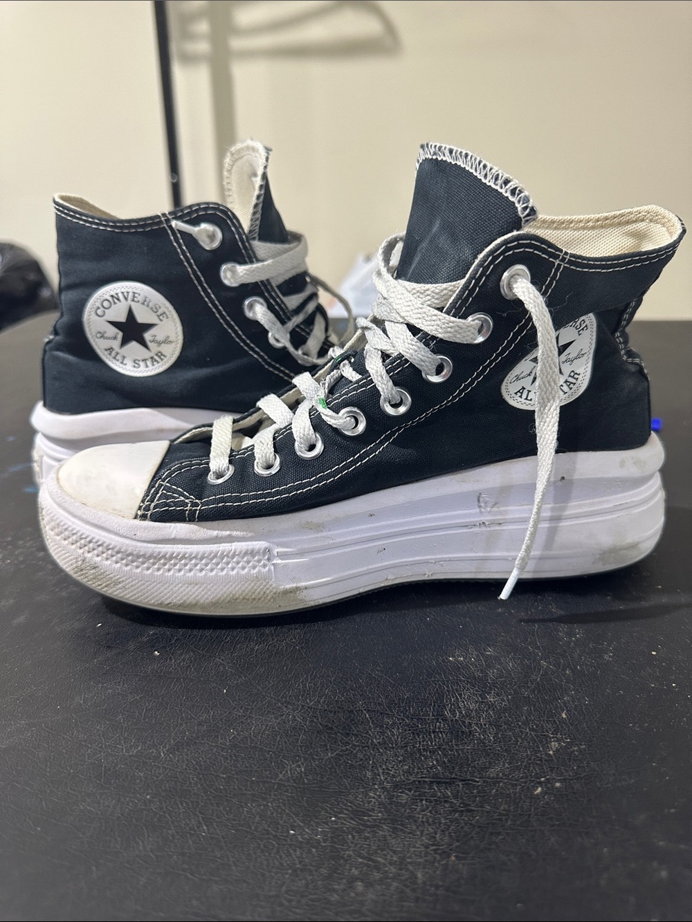 Converse High top platform sneakers women’s size 8